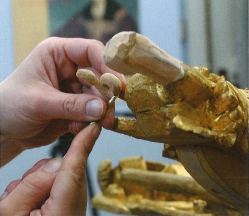 Anna Stringer carving 1