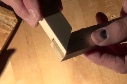 6 Mitred halving joint