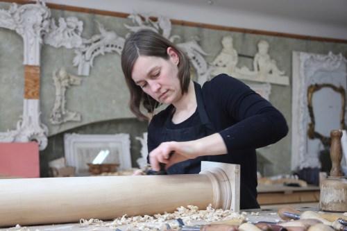 13 mark-alexander-Luise carving sm