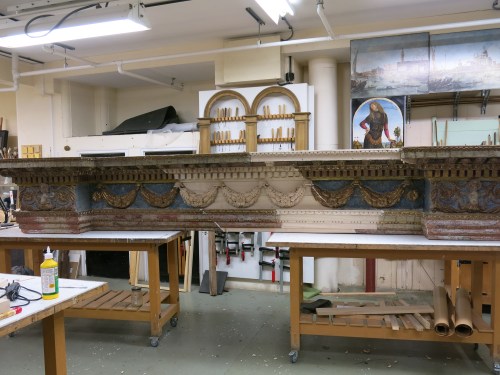 32-extended-entablature-sm