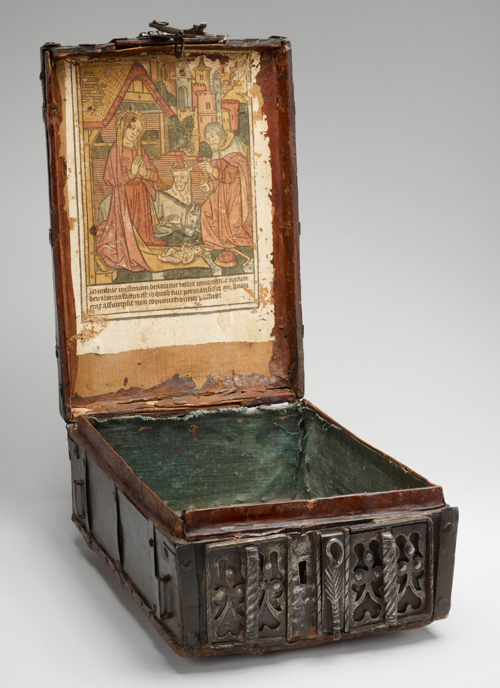 11 French cofferet with woodcut Workshop Master of the V Small rs of Anne of Brittany c1490 Art Inst of Chicago