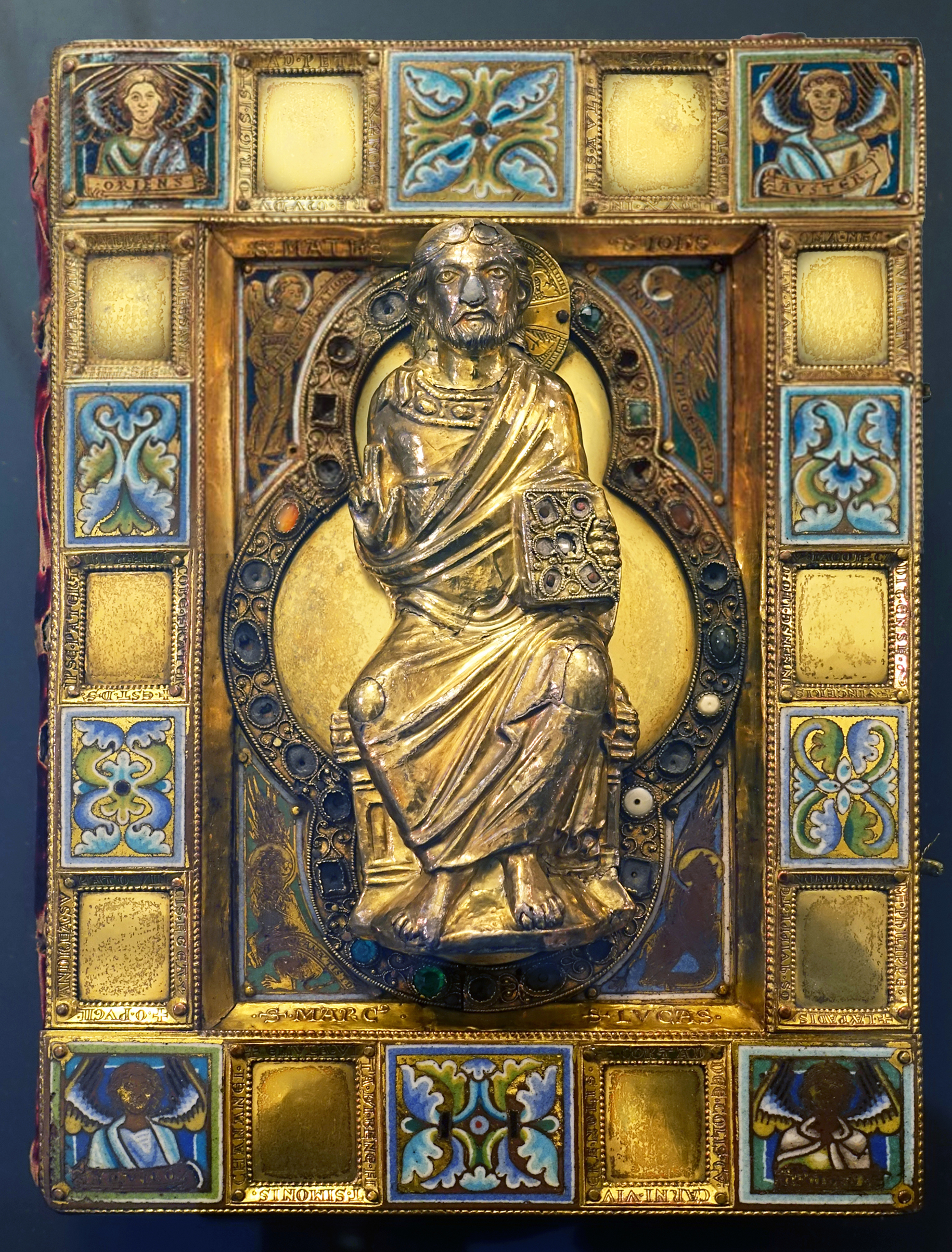 3C Cover of Book of Gospels, Carolingian c1170to80 Cologne MS fr StAmand c860to80 silver gilt enamel &amp; gemstones 28x20cm Rheinisches Bildarchive inv G 531