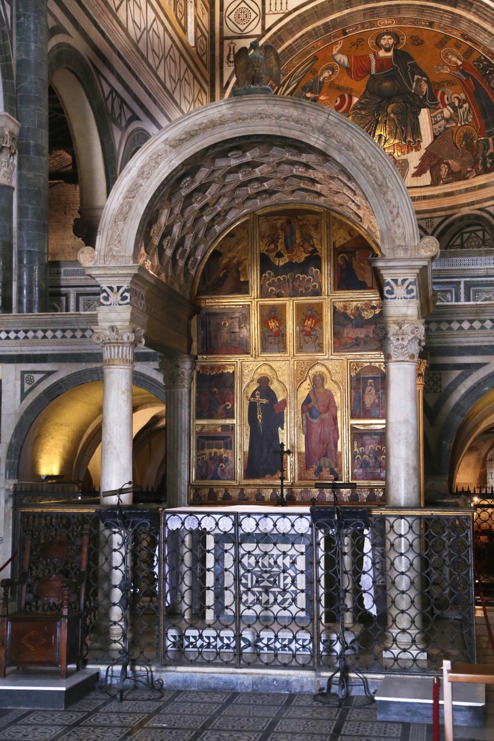 Framing the miraculous: the devotional functions of perspective in ...